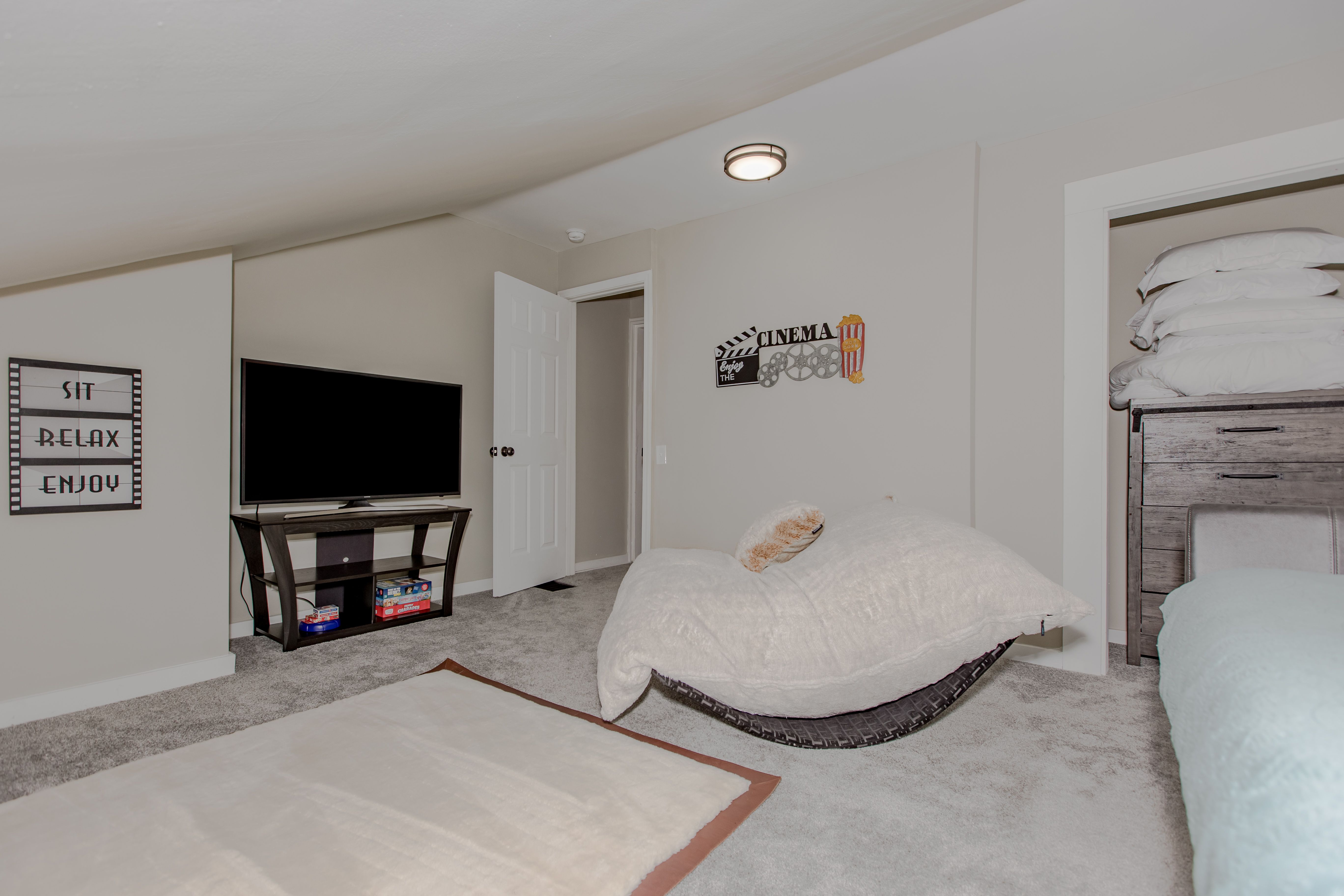 The fourth bedroom