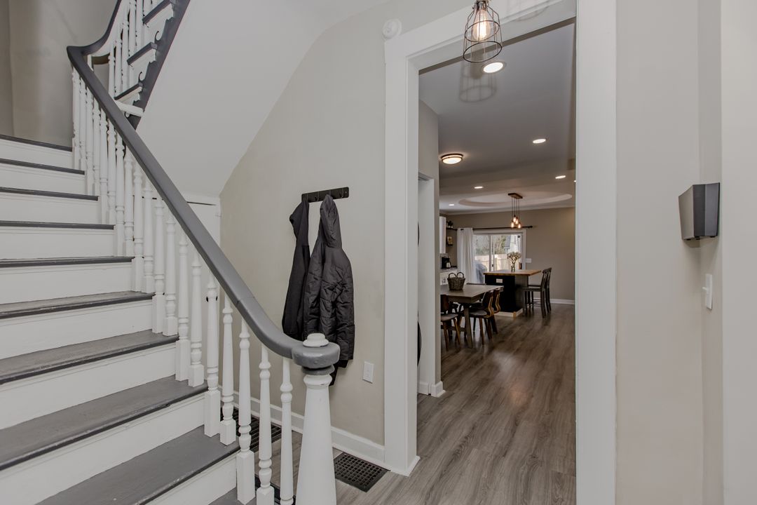 The entryway and its staircase