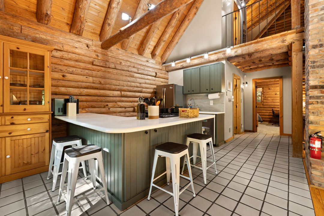 Kitchen with breakfast-bar seating